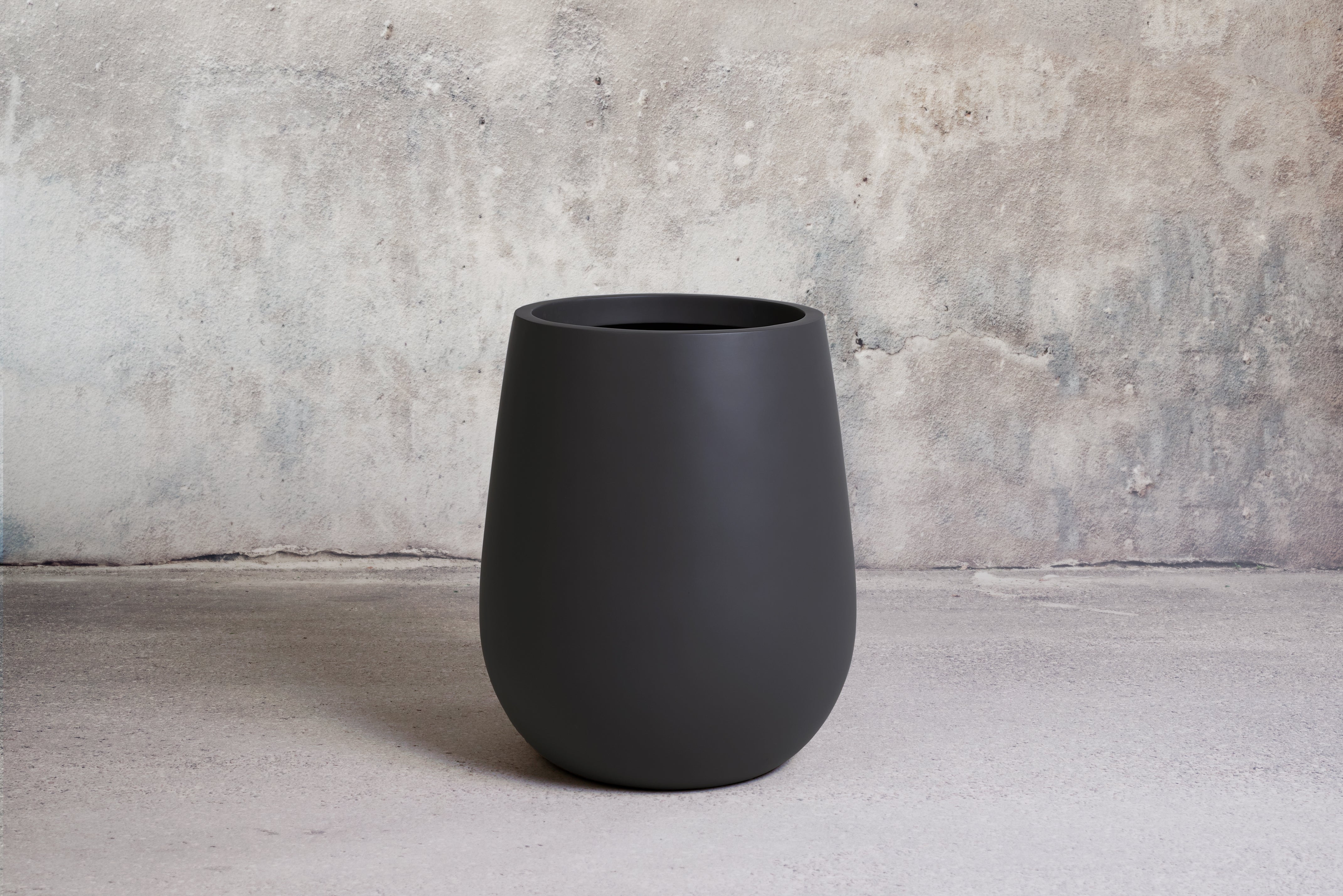 Oslo Fiberglass Planter
